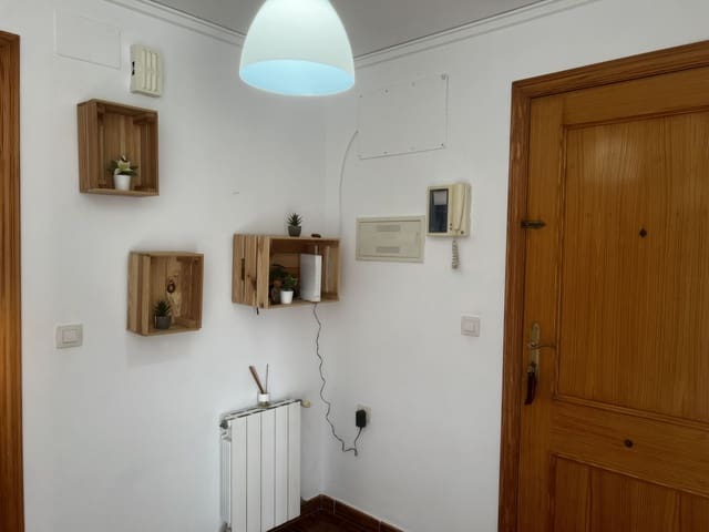 2 soveværelse Lejlighed til salg i L'Alcora med garage - € 149.000 (Ref: 9169849)