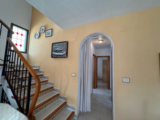 5 makuuhuone Paritalo myytävänä paikassa Moncofa mukana 
autotalli - 237 000 € (Ref: 9171833)