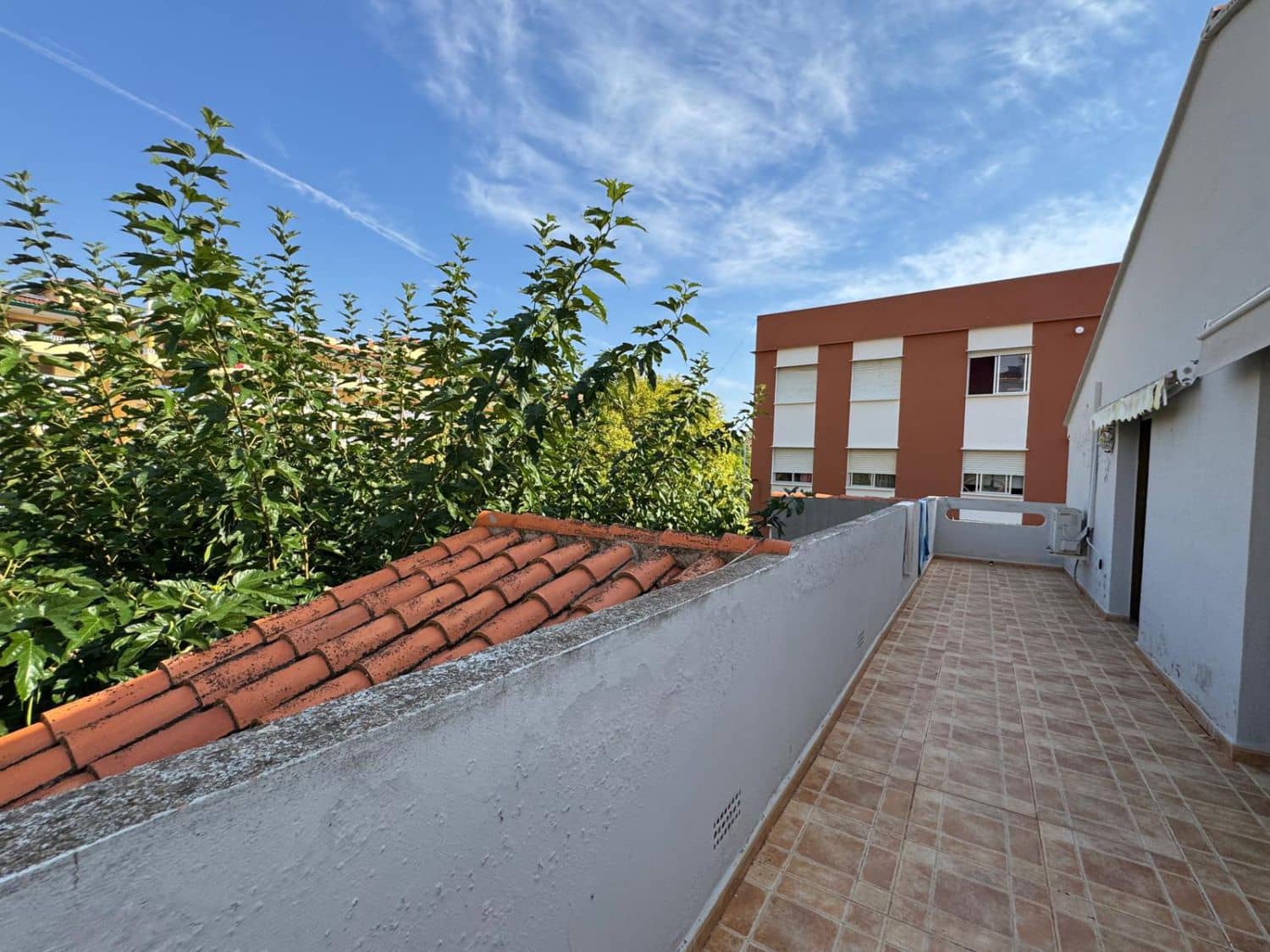 5 soveværelse Semi-Rækkehus til salg i Moncofa med garage - € 237.000 (Ref: 9171833)