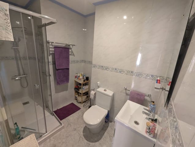 6 bedroom Townhouse for sale in L'Alcora with garage - € 129,800 (Ref: 9189218)