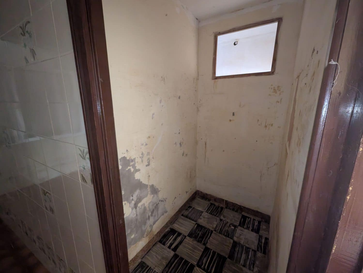 6 soveværelse Byhus til salg i L'Alcora med garage - € 129.800 (Ref: 9189218)