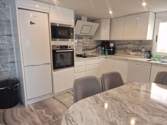 3 soverom Villa til salgs i El Grau de Castelló, Castelló de la Plana med garasje - € 250 000 (Ref: 9194104)