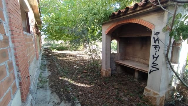 Villa for sale in Burriana / Borriana - € 120,000 (Ref: 9196298)