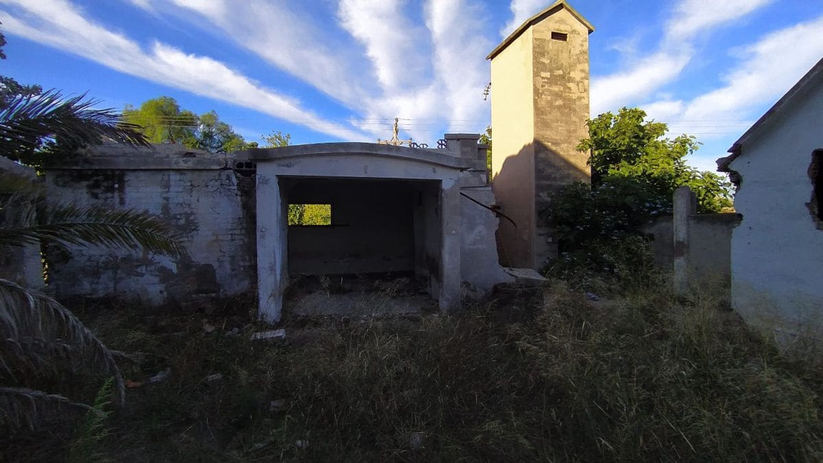 Villa til salg i Burriana / Borriana - € 90.000 (Ref: 9196299)