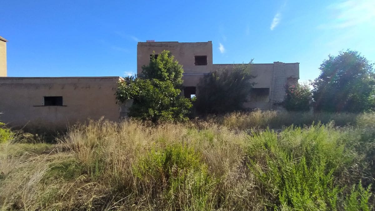 Villa til salg i Burriana / Borriana - € 90.000 (Ref: 9196299)