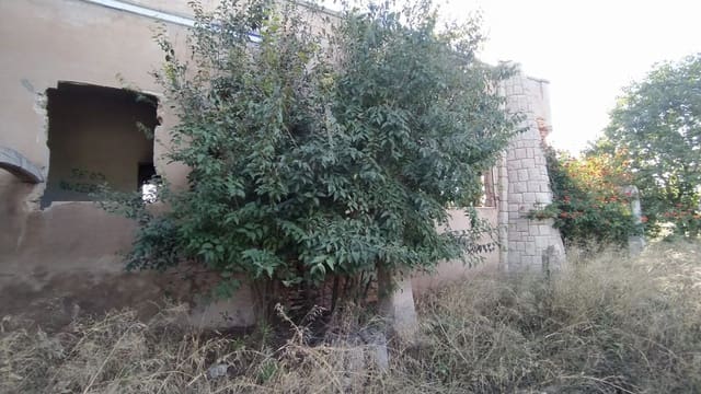 Villa for sale in Burriana / Borriana - € 90,000 (Ref: 9196299)