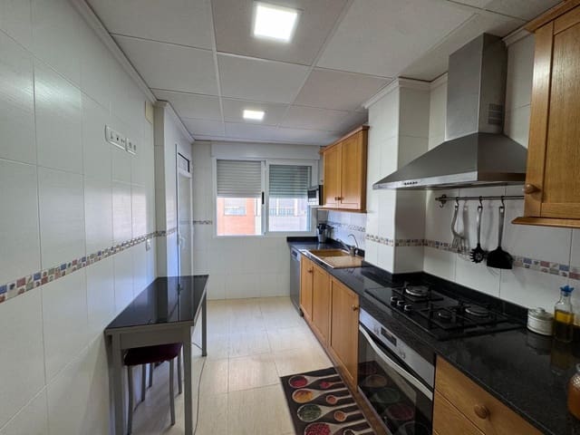 3 soveværelse Lejlighed til salg i Vila-real med garage - € 180.000 (Ref: 9206911)