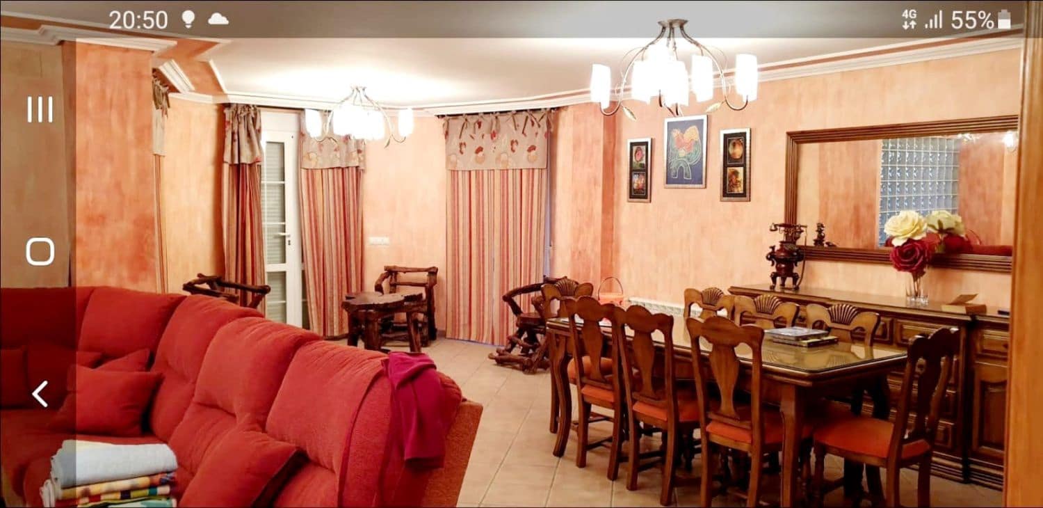 5 makuuhuone Omakotitalo myytävänä paikassa Borriol mukana 
autotalli - 396 000 € (Ref: 9208665)