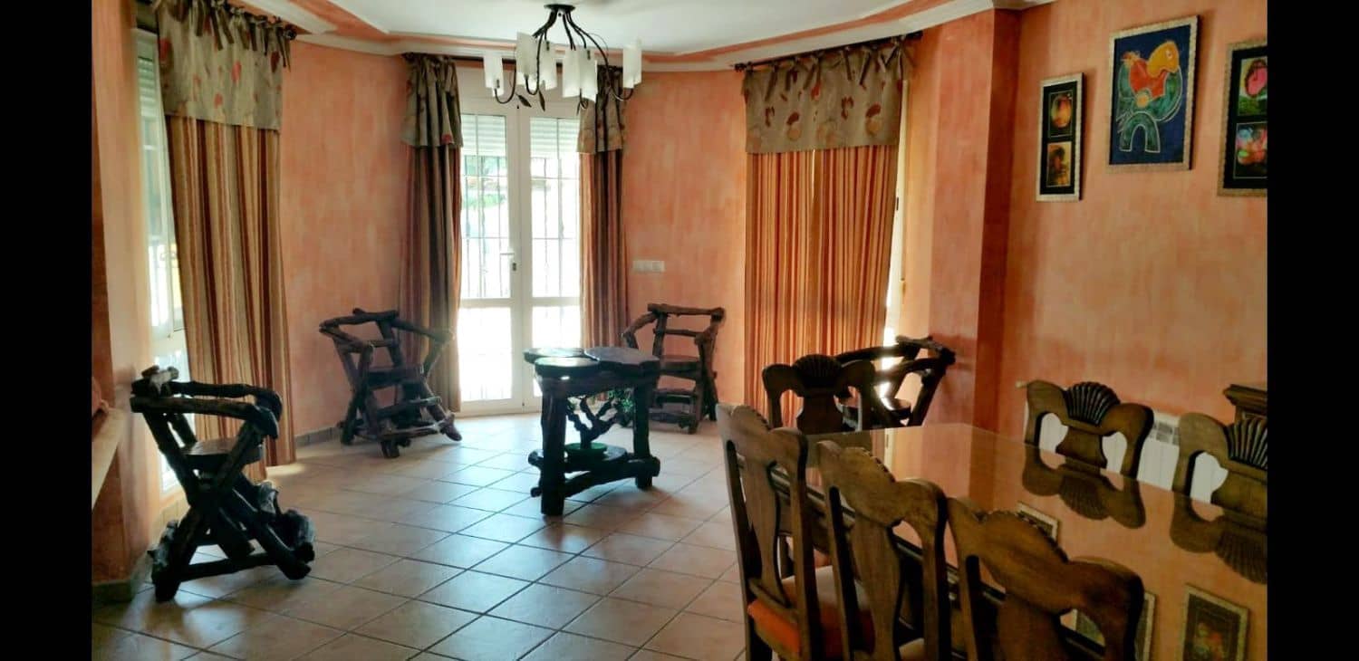 5 makuuhuone Omakotitalo myytävänä paikassa Borriol mukana 
autotalli - 396 000 € (Ref: 9208665)