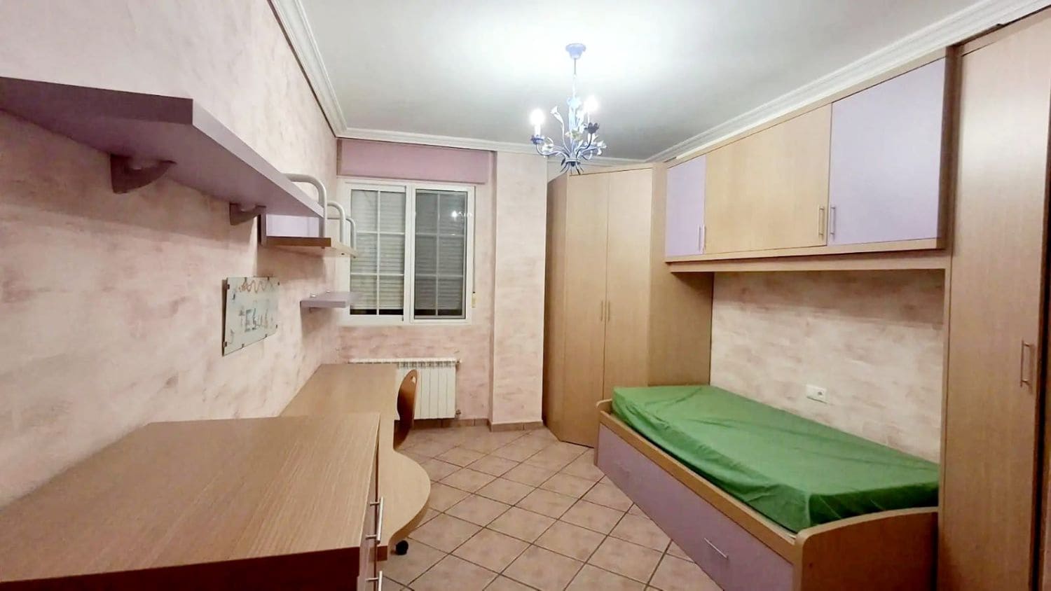 5 makuuhuone Omakotitalo myytävänä paikassa Borriol mukana 
autotalli - 396 000 € (Ref: 9208665)