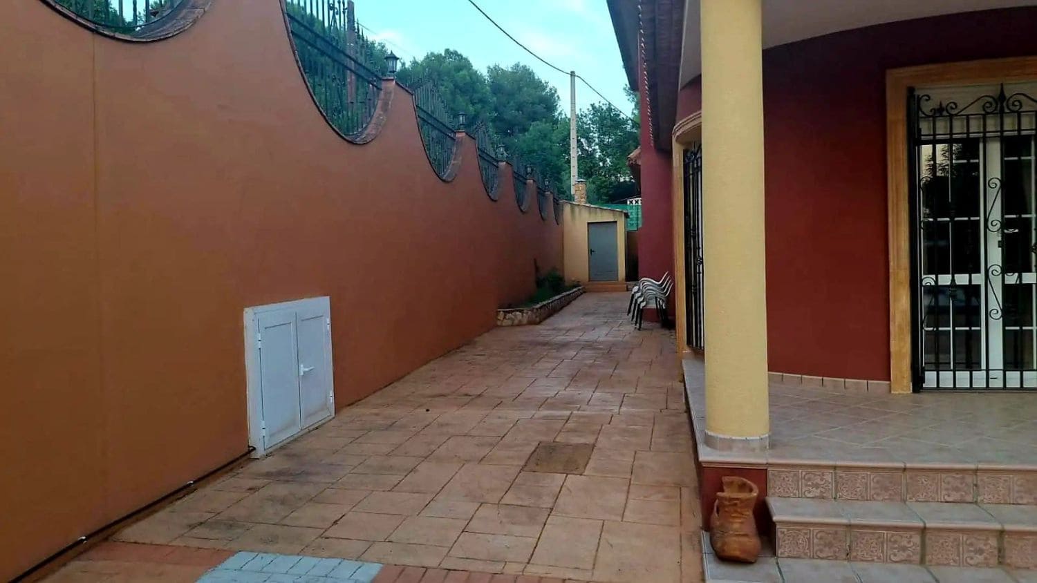 5 makuuhuone Omakotitalo myytävänä paikassa Borriol mukana 
autotalli - 396 000 € (Ref: 9208665)