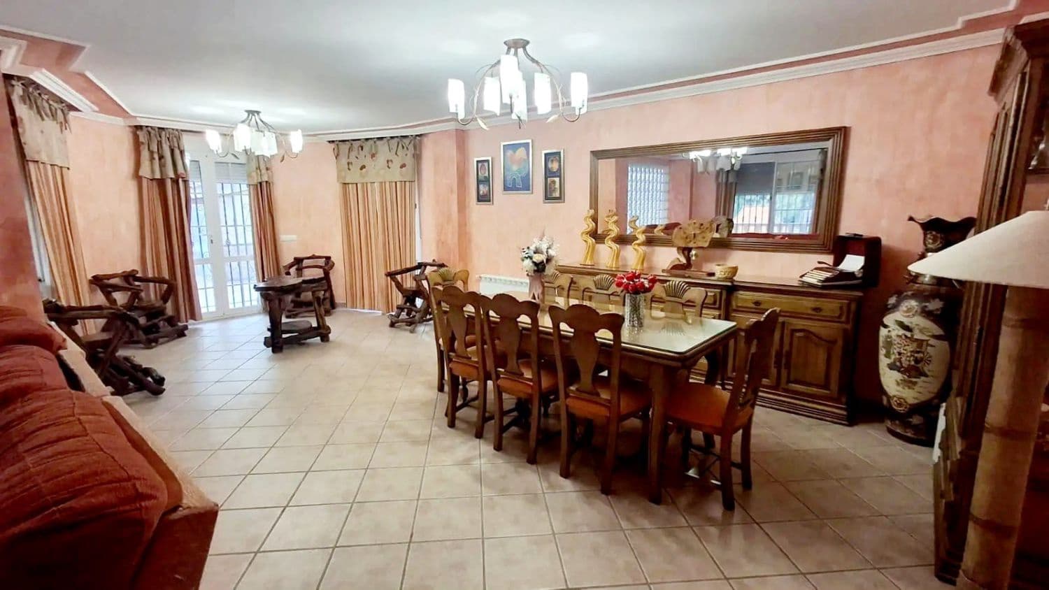 5 makuuhuone Omakotitalo myytävänä paikassa Borriol mukana 
autotalli - 396 000 € (Ref: 9208665)