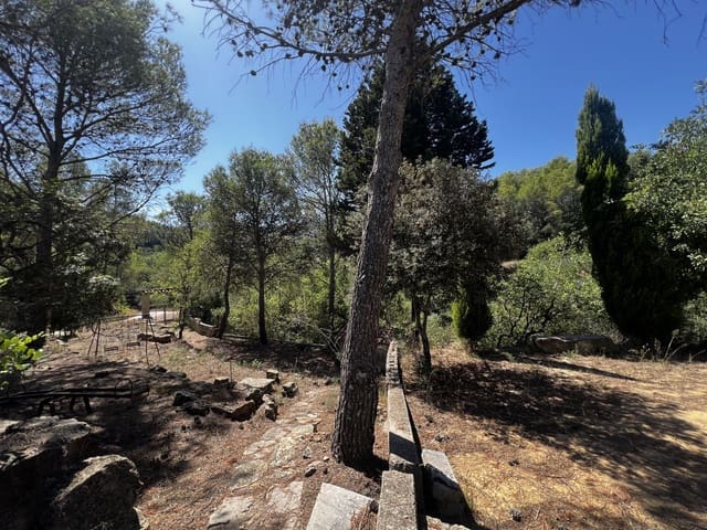 4 bedroom Finca/Country House for sale in Artana - € 130,000 (Ref: 9209540)