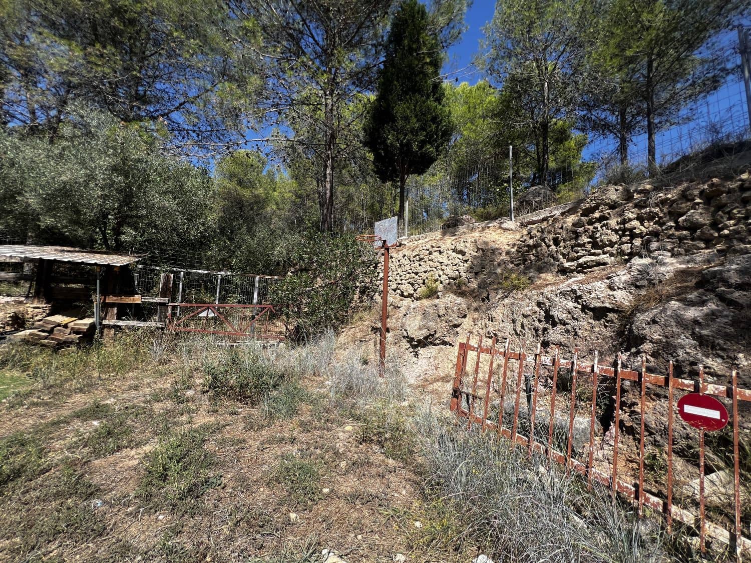 4 soverom Finca/Herregård til salgs i Artana - € 130 000 (Ref: 9209540)