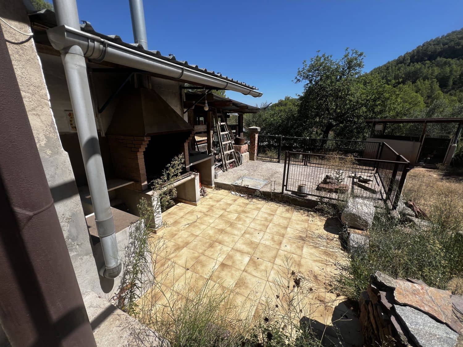 4 soverom Finca/Herregård til salgs i Artana - € 130 000 (Ref: 9209540)