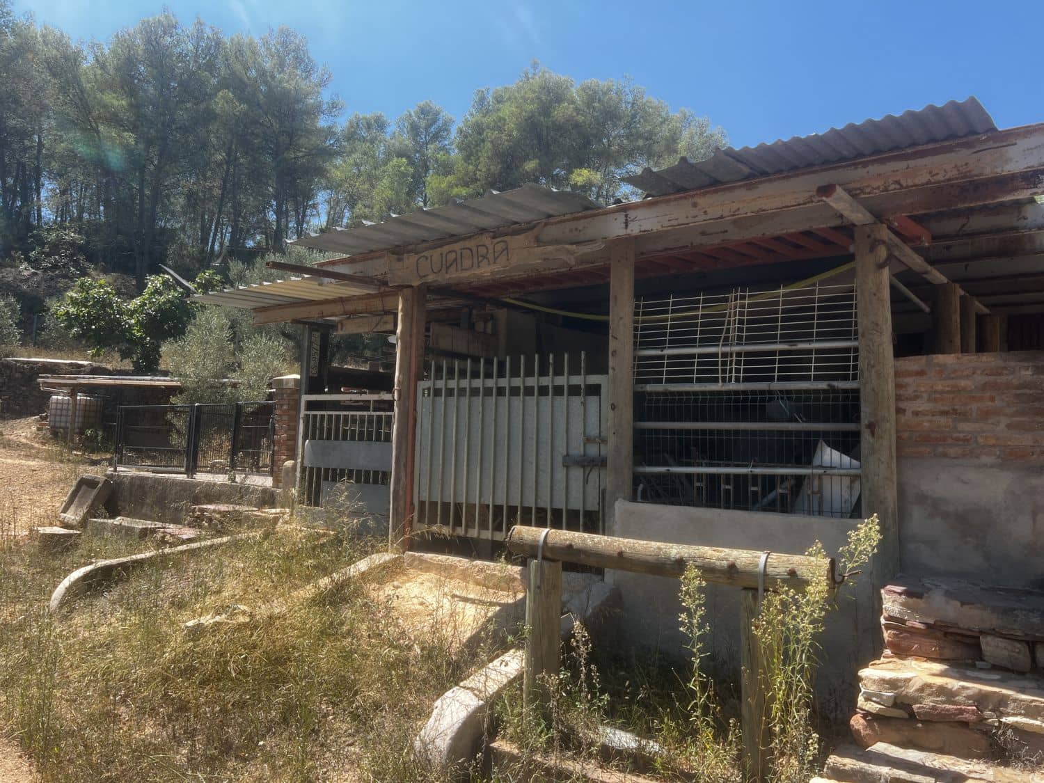 4 soverom Finca/Herregård til salgs i Artana - € 130 000 (Ref: 9209540)