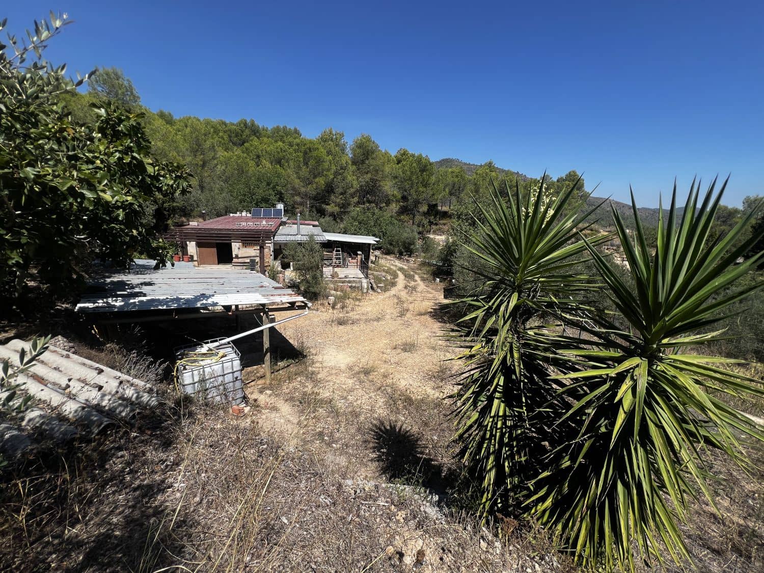 4 soverom Finca/Herregård til salgs i Artana - € 130 000 (Ref: 9209540)