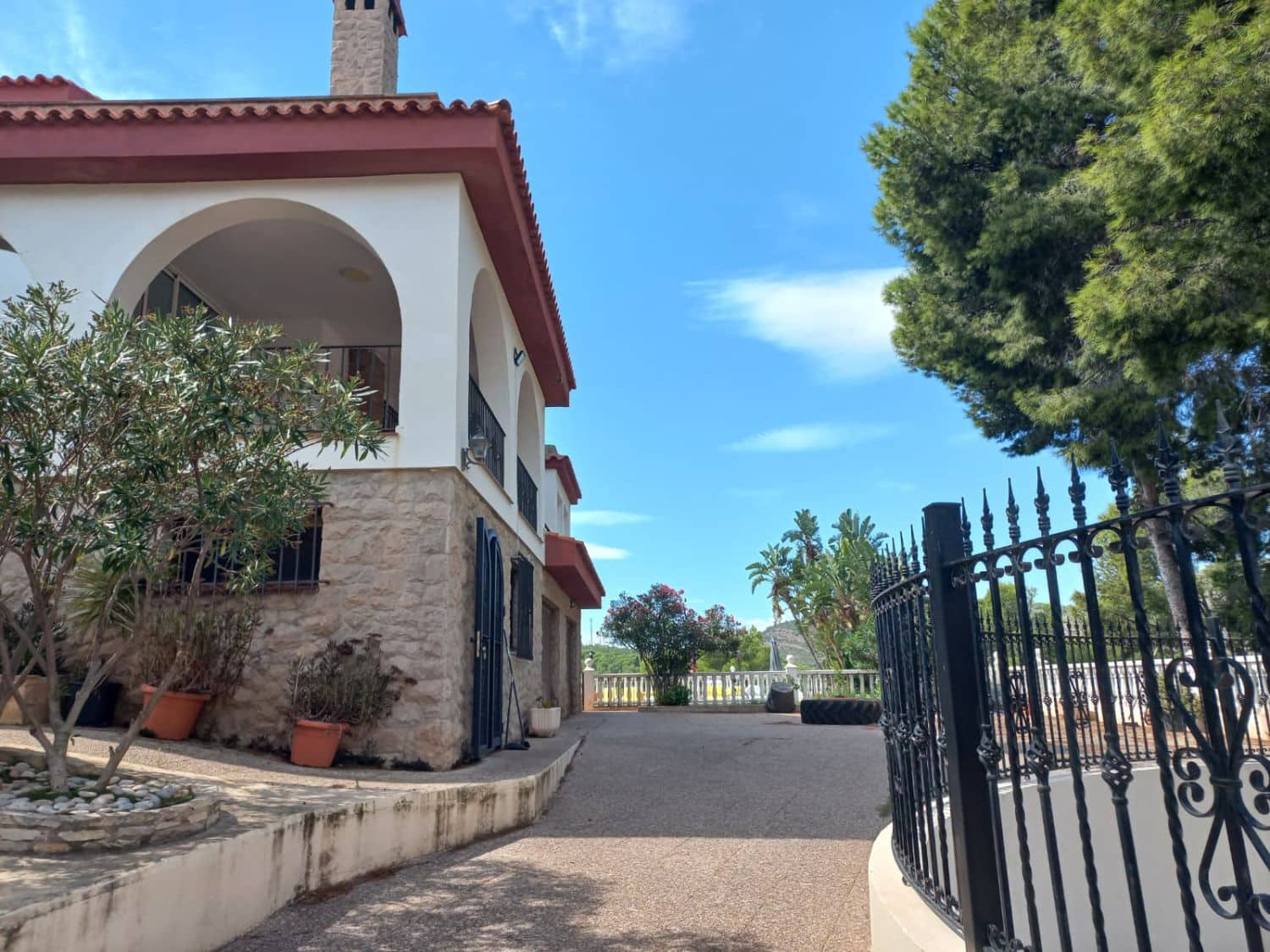 7 soveværelse Villa til salg i Oropesa  - € 789.000 (Ref: 9233110)