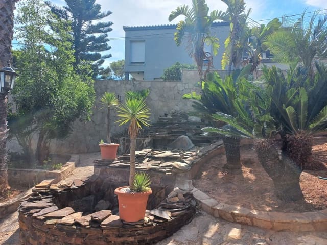 7 makuuhuone Huvila myytävänä paikassa Oropesa  - 789 000 € (Ref: 9233110)