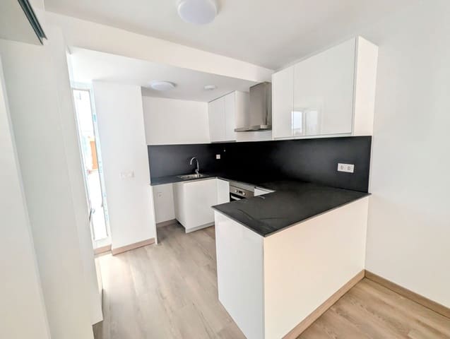 3 slaapkamer Flat te koop in Centro, Castelló de la Plana met garage - € 185.000 (Ref: 9233111)