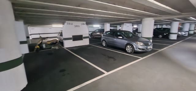 Garage in vendita in Este, Castelló de la Plana - 7.500 € (Rif: 9237051)