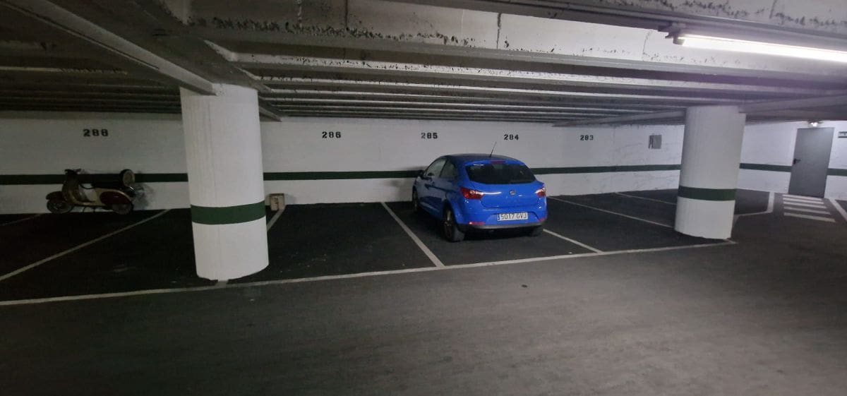 Garage te koop in Castello de la Plana - € 7.500 (Ref: 9237051)