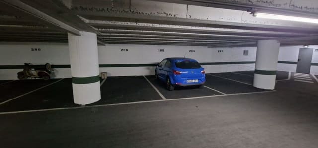 Garage in vendita in Este, Castelló de la Plana - 7.500 € (Rif: 9237051)