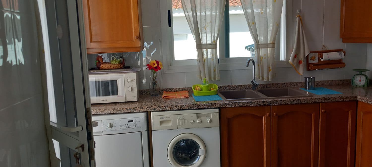 4 sypialnia Dom na sprzedaż w Oropesa  z garażem - 520 000 € (Ref: 9248890)