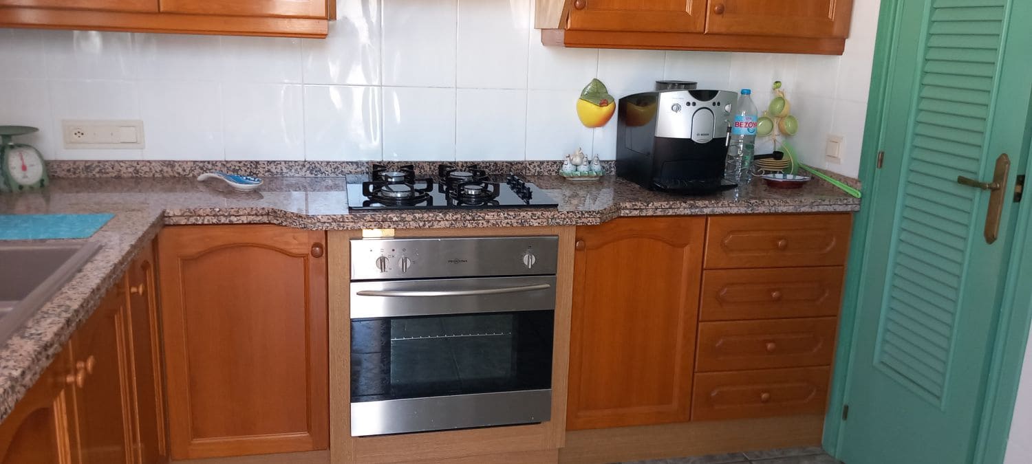 4 sypialnia Dom na sprzedaż w Oropesa  z garażem - 520 000 € (Ref: 9248890)