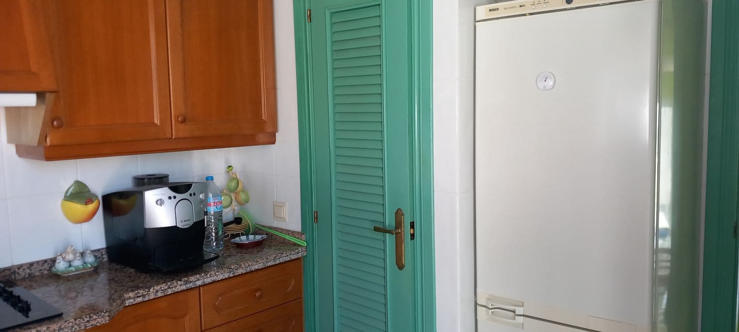 4 sypialnia Dom na sprzedaż w Oropesa  z garażem - 520 000 € (Ref: 9248890)