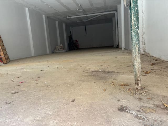 Local Comercial en La Vall d'Uixó en venta - 22.100 € (Ref: 9252547)