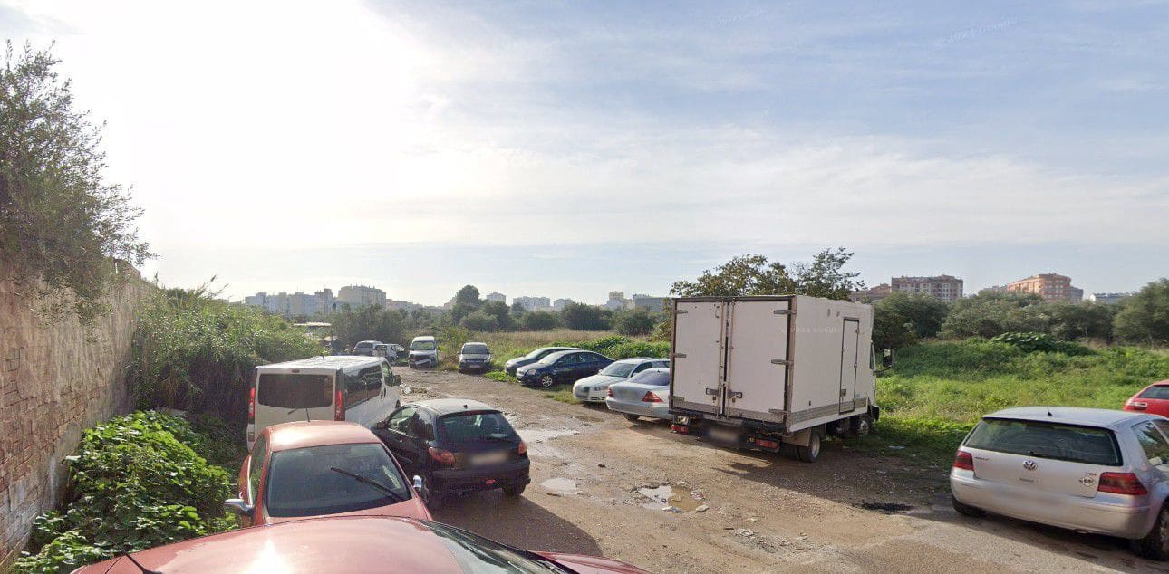 Mark till salu i Castello de la Plana - 22 000 € (Ref: 9255448)