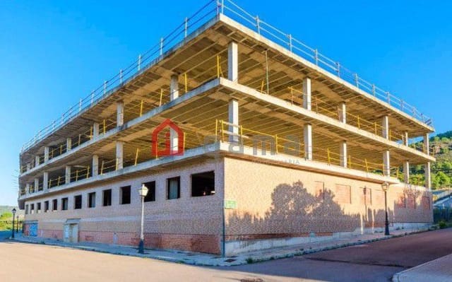 Apartament na sprzedaż w Castellnovo - 675 000 € (Ref: 9255450)