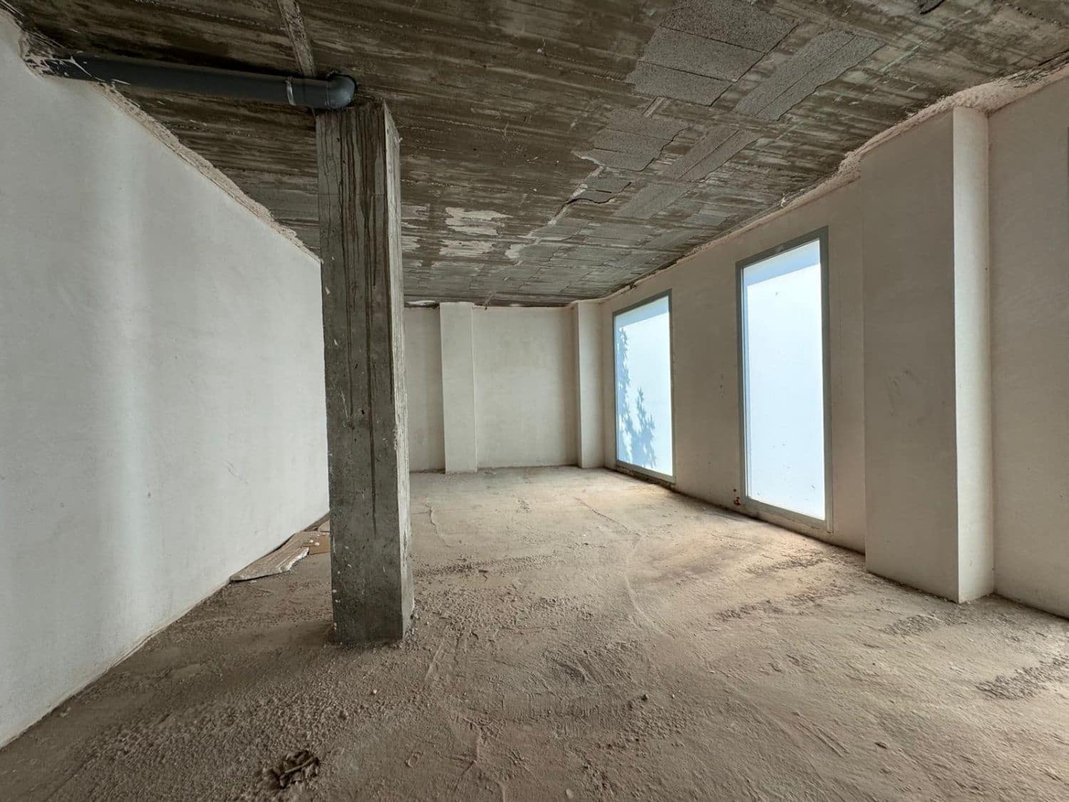 Commercial for sale in Vila-real - € 62,000 (Ref: 9262905)