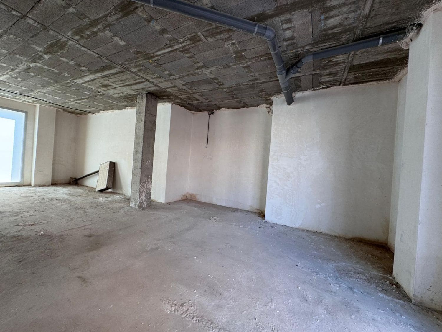 Commercial for sale in Vila-real - € 62,000 (Ref: 9262905)