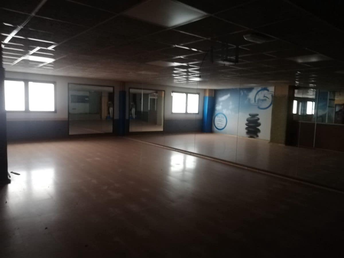 Kommersiell till salu i Castello de la Plana - 370 000 € (Ref: 9264730)