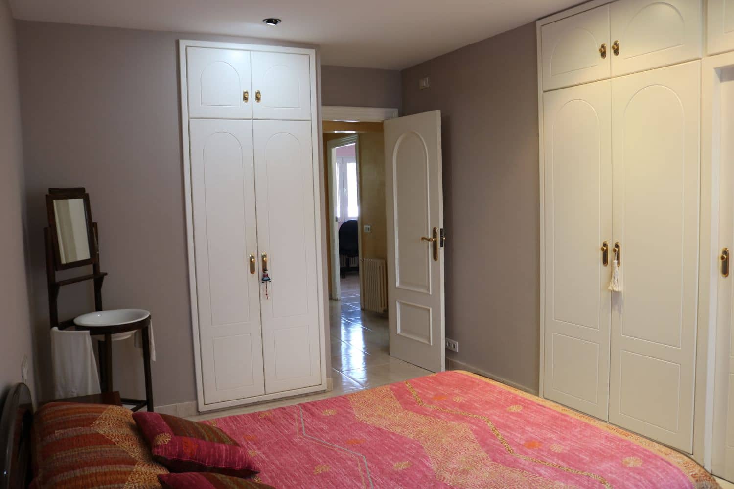 5 soverom Kjedet enebolig til salgs i Benicassim - € 800 000 (Ref: 9264731)