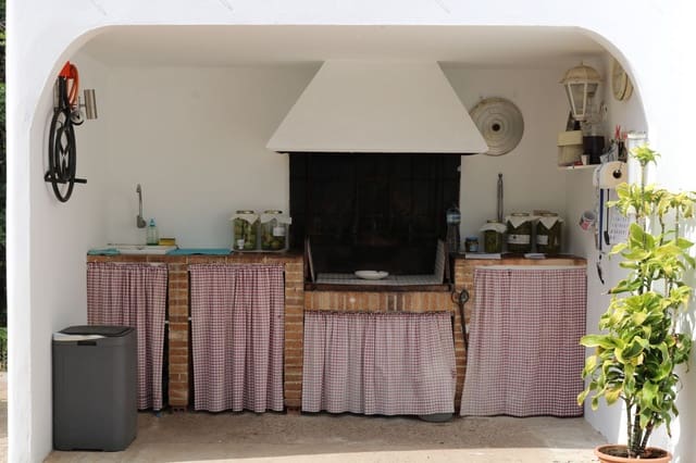 5 soverom Kjedet enebolig til salgs i Benicàssim - € 800 000 (Ref: 9264731)