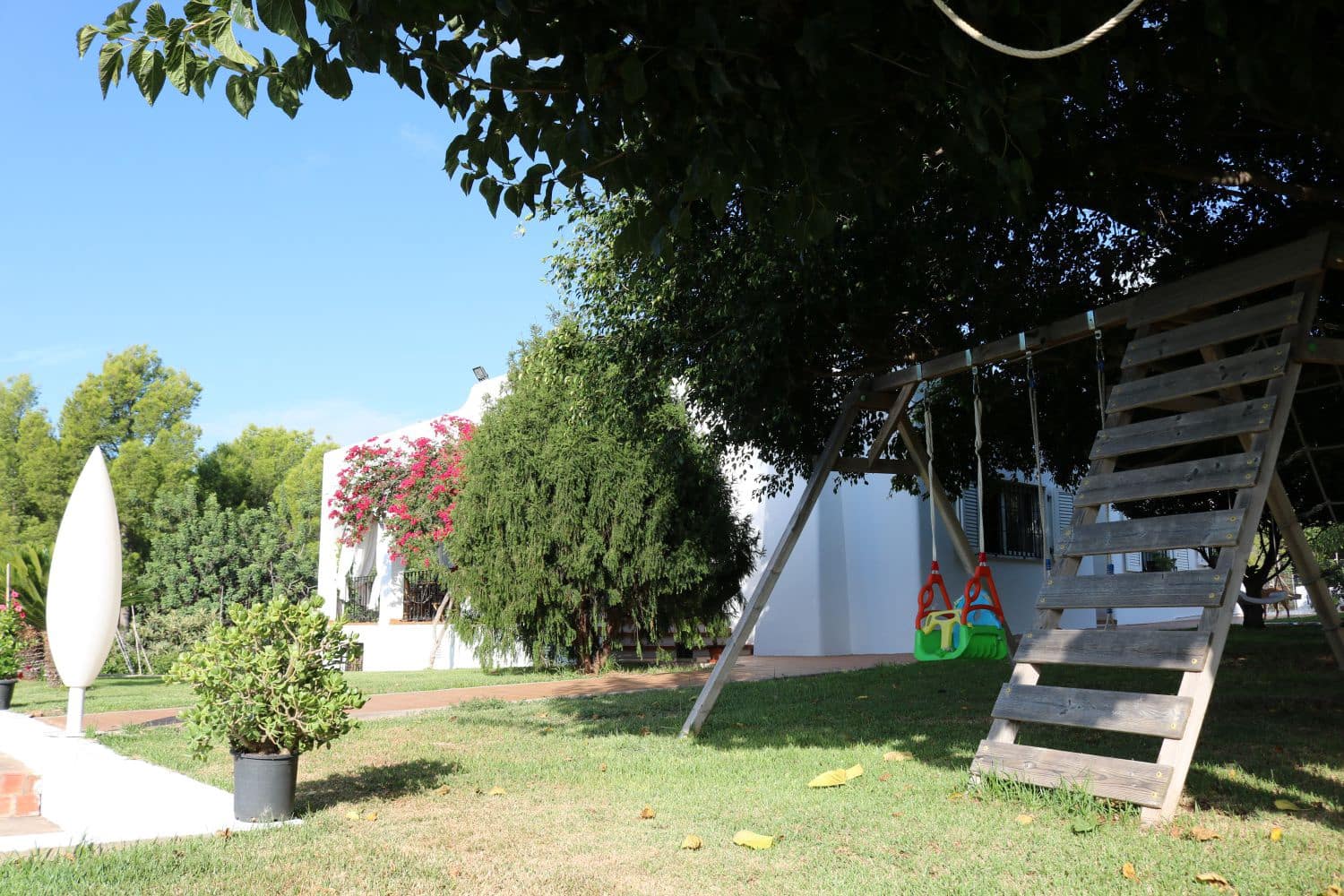 5 soverom Kjedet enebolig til salgs i Benicassim - € 800 000 (Ref: 9264731)