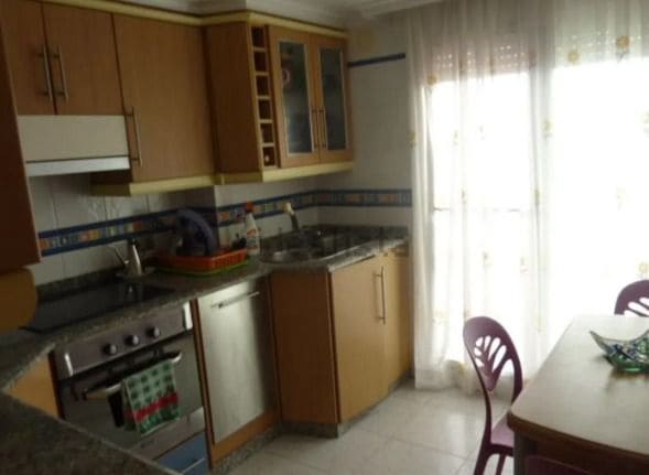 4 bedroom Penthouse for sale in Sant Jordi with garage - € 120,000 (Ref: 9264732)