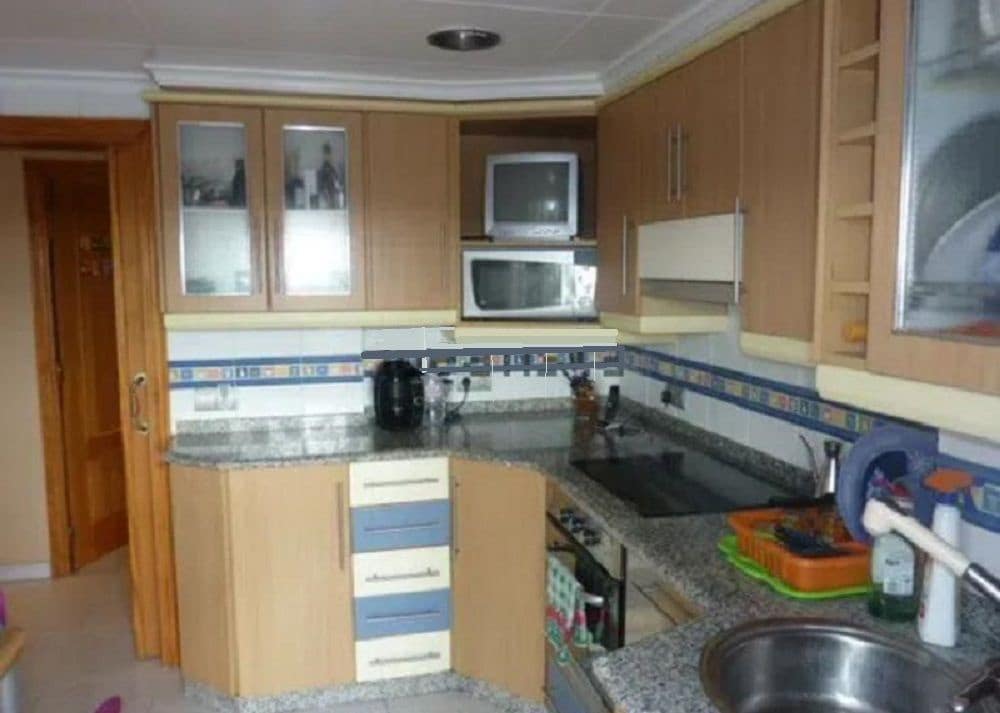 4 bedroom Penthouse for sale in Sant Jordi with garage - € 120,000 (Ref: 9264732)