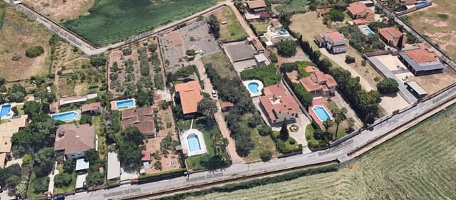 Finca/Herregård til salgs i El Grau de Castelló, Castelló de la Plana - € 35 000 (Ref: 9270022)