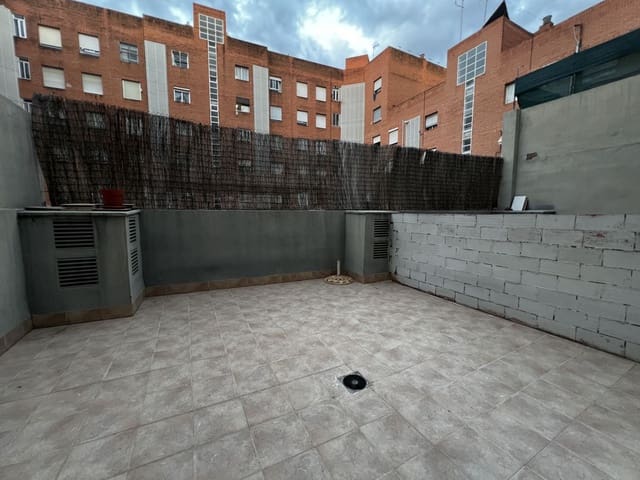 Loft for sale in El Grau de Castelló, Castelló de la Plana - € 120,000 (Ref: 9272821)