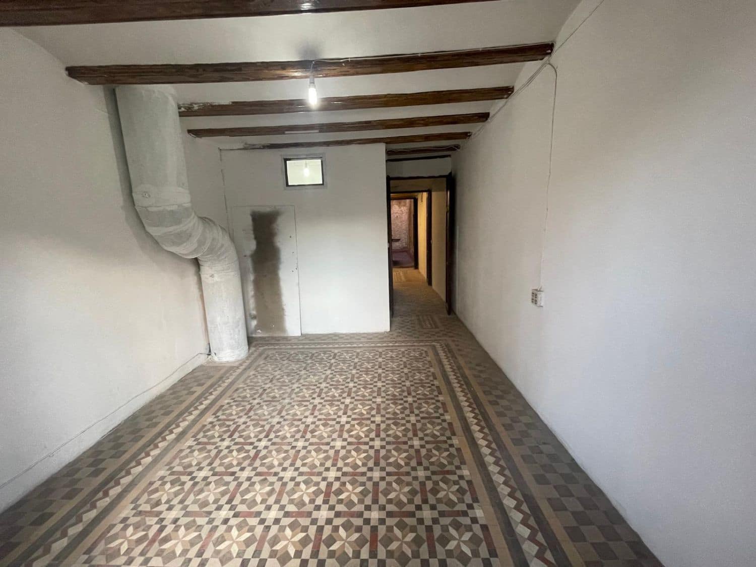 6 makuuhuone Omakotitalo myytävänä paikassa Castello de la Plana - 260 000 € (Ref: 9282478)