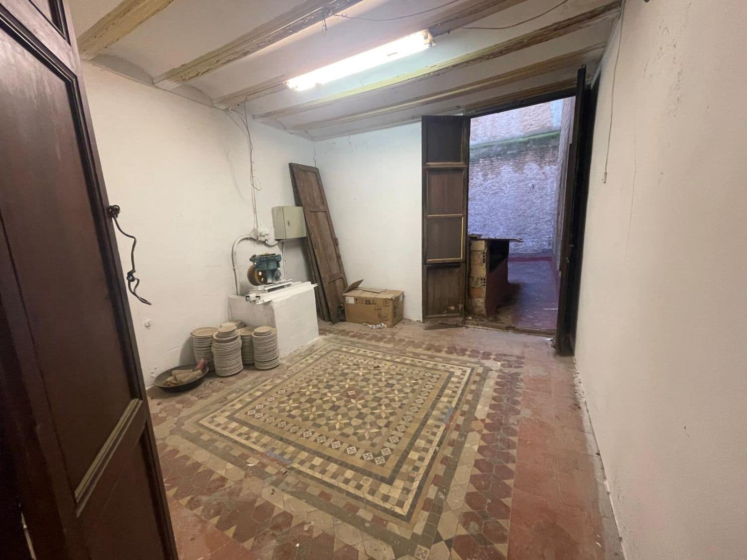 6 makuuhuone Omakotitalo myytävänä paikassa Castello de la Plana - 260 000 € (Ref: 9282478)