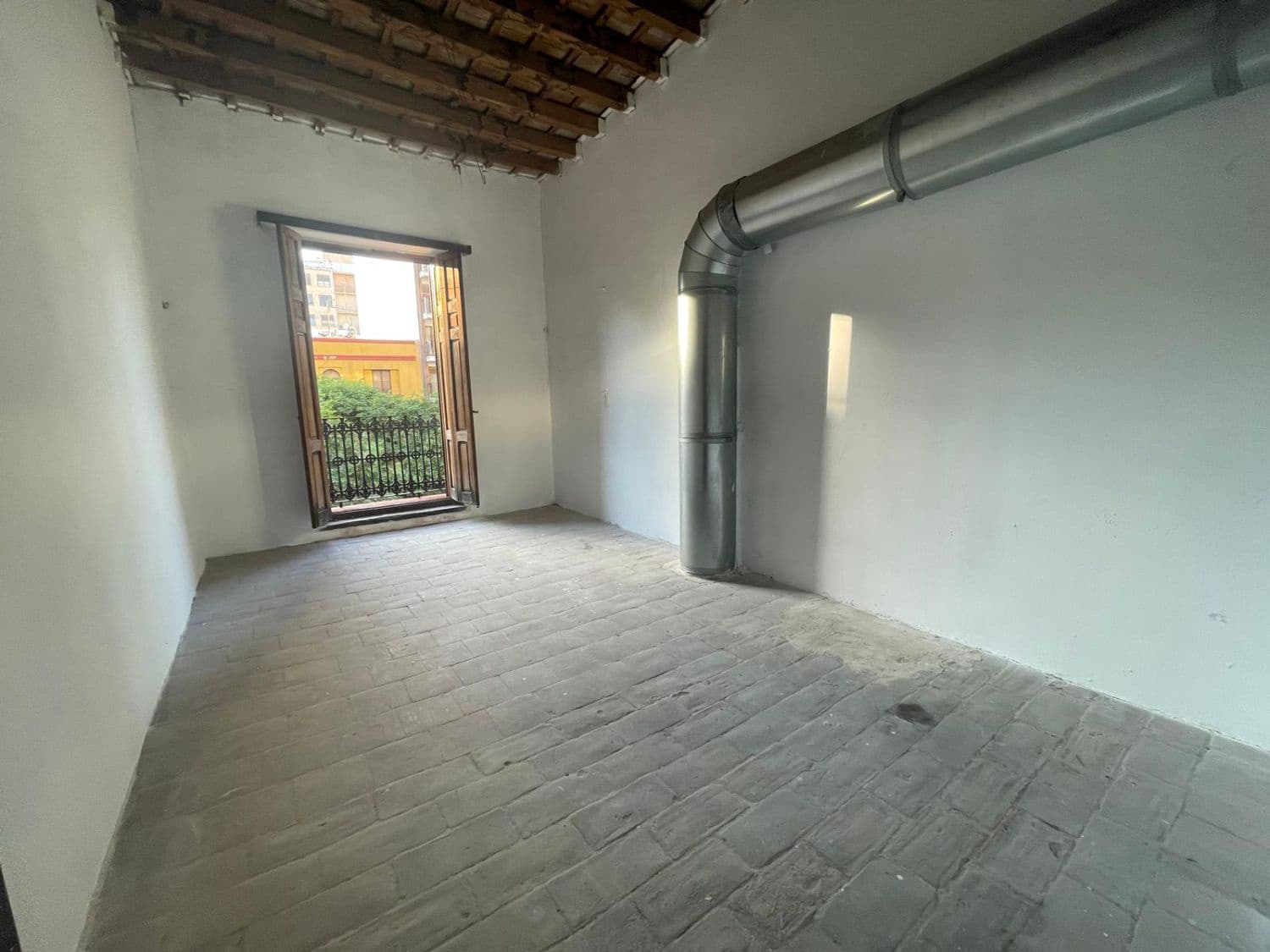 6 makuuhuone Omakotitalo myytävänä paikassa Castello de la Plana - 260 000 € (Ref: 9282478)