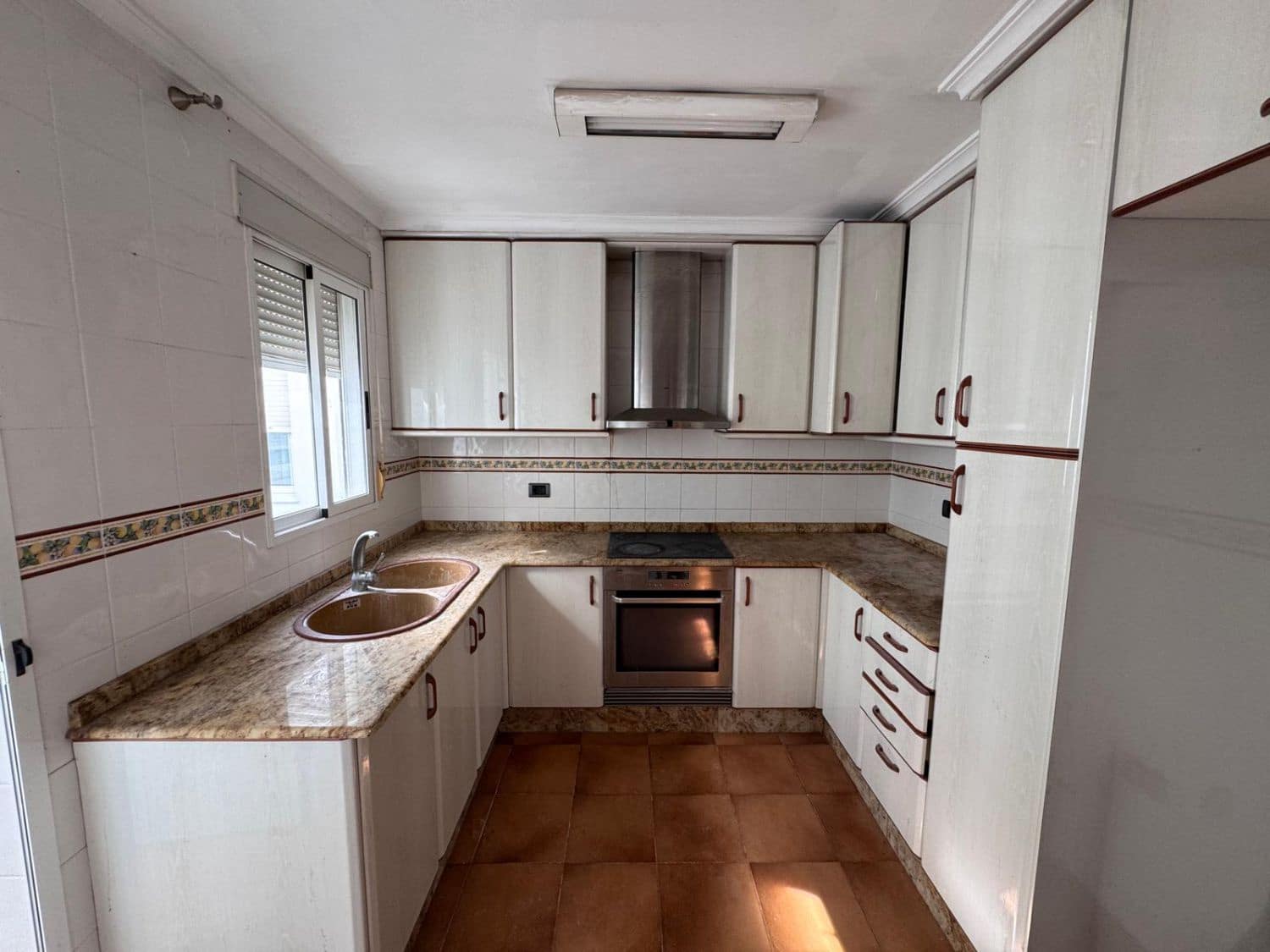 3 bedroom Flat for sale in Les Alqueries / Alquerias del Nino Perdido - € 110,000 (Ref: 9282480)