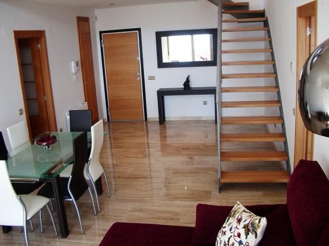 3 bedroom Apartment for rent in Benicassim with garage - € 1,990 (Ref: 9282484)