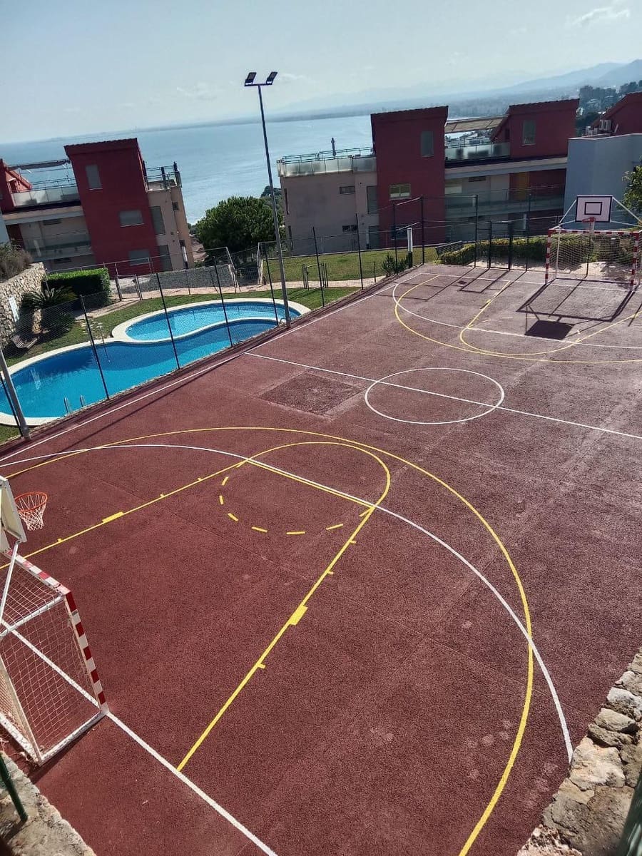 3 bedroom Apartment for rent in Benicassim with garage - € 1,990 (Ref: 9282484)