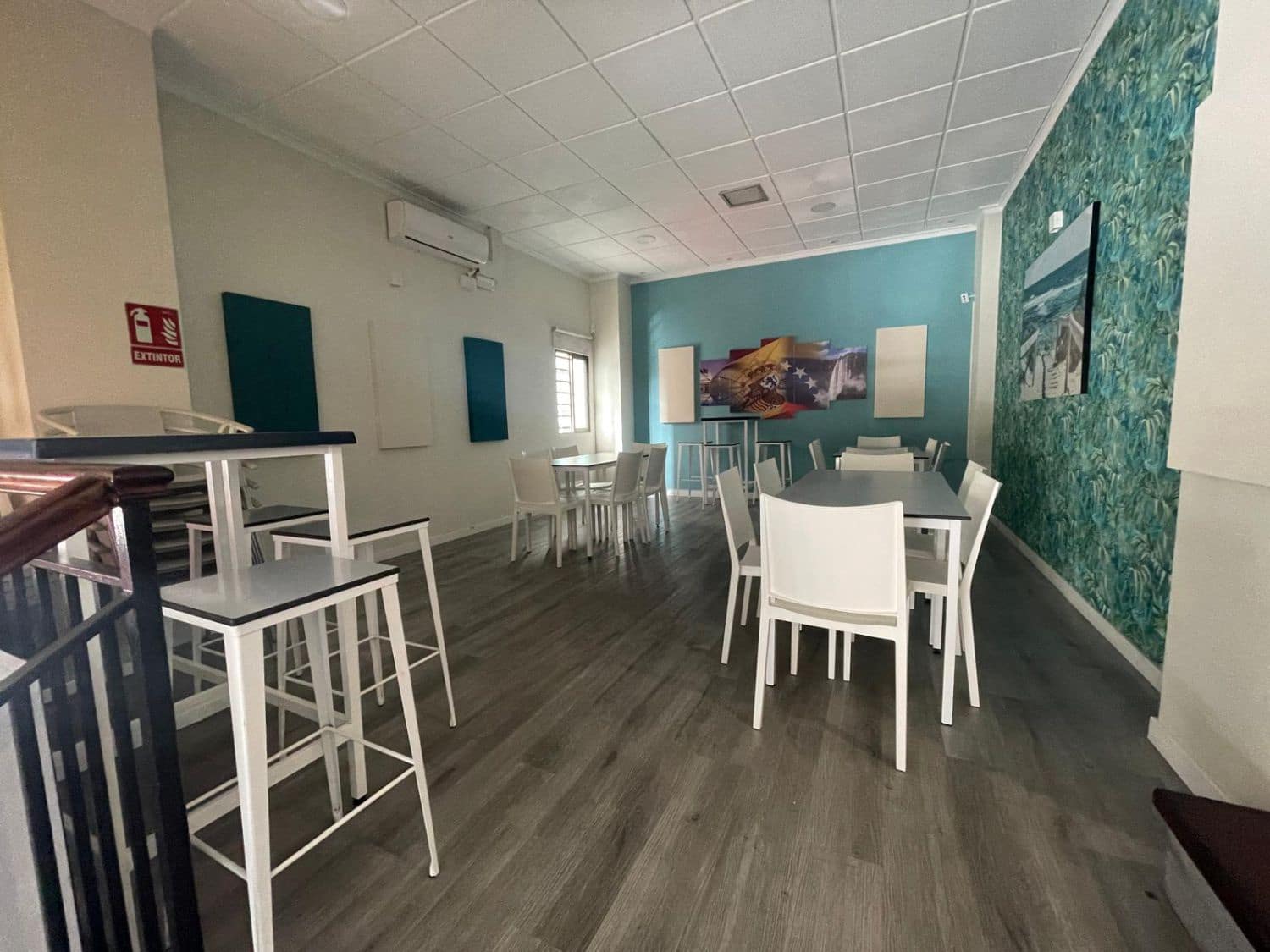 Commerciale in vendita in Castello de la Plana - 35.000 € (Rif: 9282487)